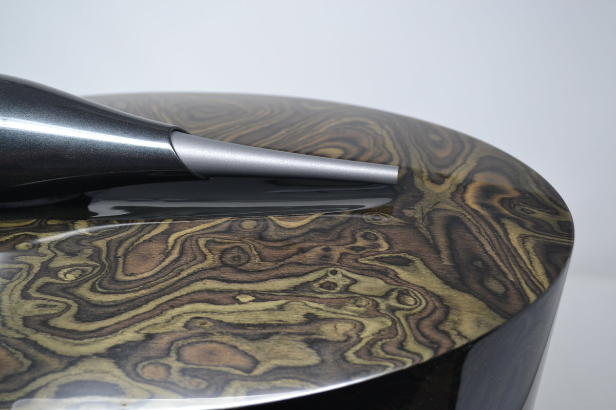 B&W Signature 805 in Tigers Eye (pair) – Nth Degree Audio B&W Signature 805 in Tigers Eye (pair) – Nth Degree Audio